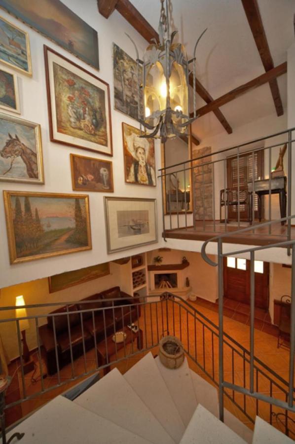 Srednji Radovčići Rilovic Houseヴィラ エクステリア 写真