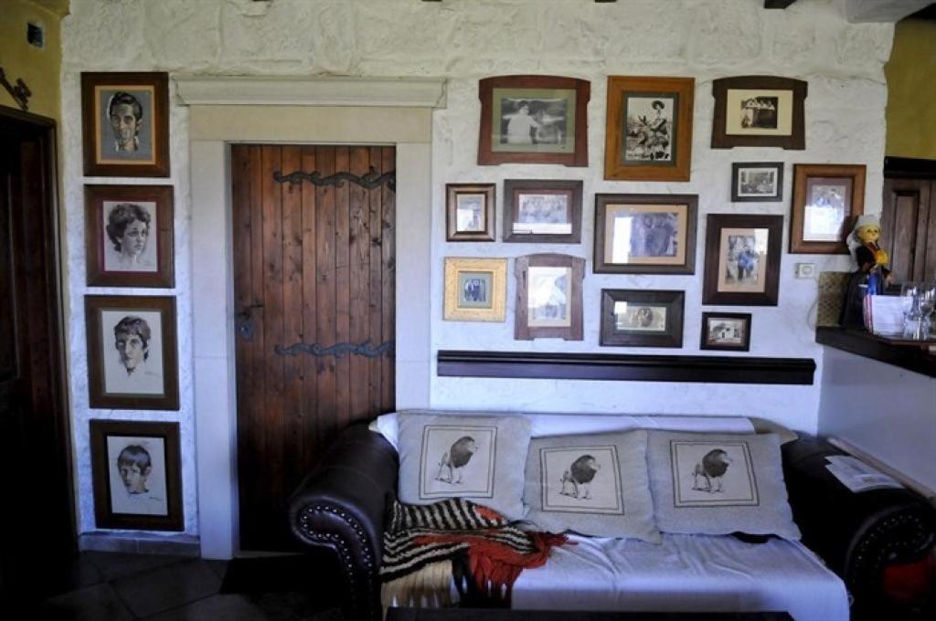 Srednji Radovčići Rilovic Houseヴィラ エクステリア 写真
