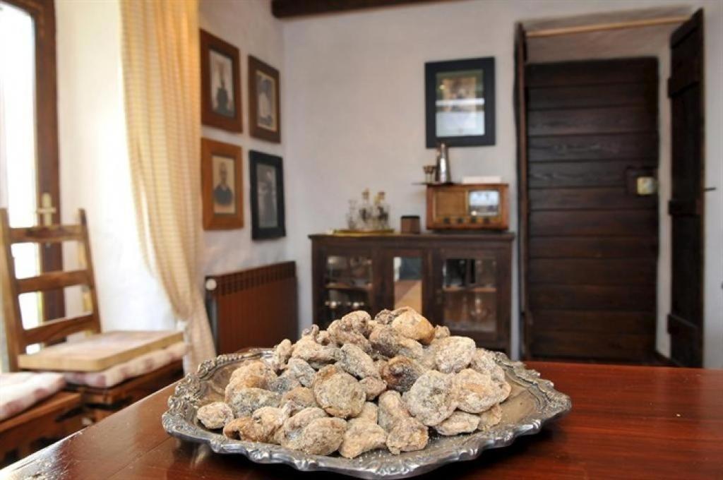 Srednji Radovčići Rilovic Houseヴィラ エクステリア 写真